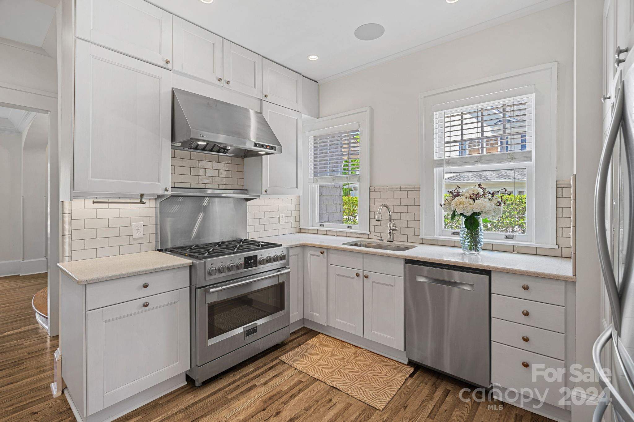 Myers Park - Residential