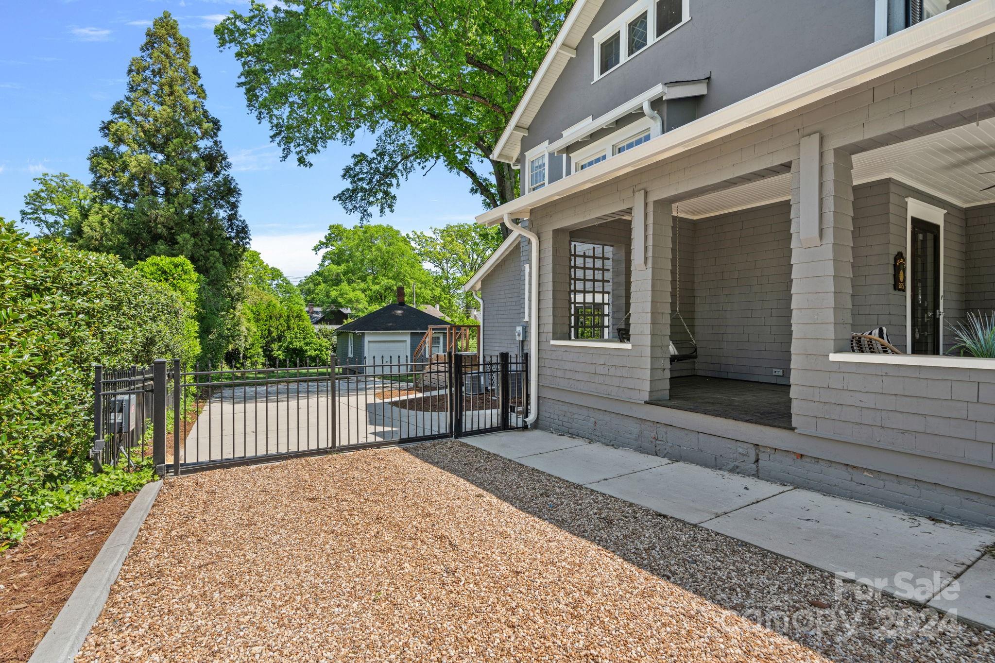 Myers Park - Residential