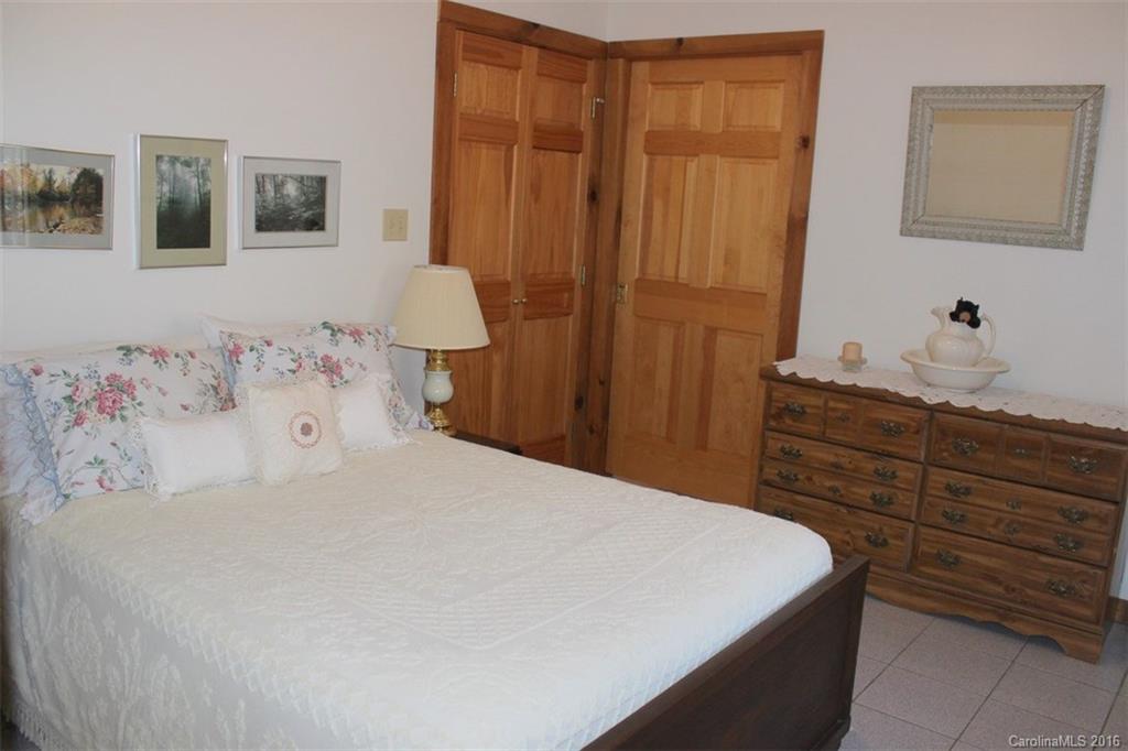 Deerfield Meadows - Residential