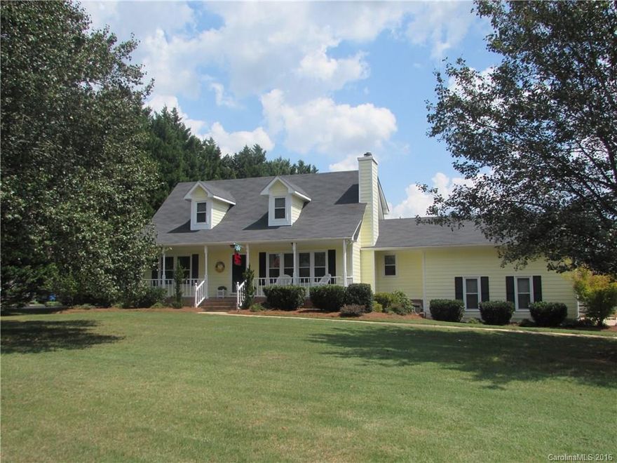 Immaculately kept home with large beautiful lot with fenced back yard. Beautiful Master suite with antique claw foot tub in master bath. Kitchen adorned with granite countertops, downdraft cooktop and wall oven microwave combo. Spacious back deck overlooks large fenced back yard. 16x24 Storage building in back with power.Unfinished basement has great potential with a full bath, a potential extra bedroom and office, not to mention abundant storage.