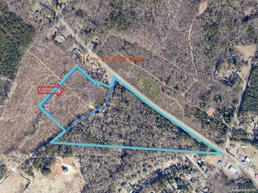 11 acs on private road off Union Rod. just north of the SC line. Surrounded by horse stables. The 11 acs are a portion of the 35 acs now showing on the county records as PID 194312. The 11 acs are on the right side of Akinbac joined to 24 acs on the left side of Akinback but will subdivided from the 35 acres once under contract. Or purchase the whole 35+/- acs on both sides of Akinbac as one parcel.