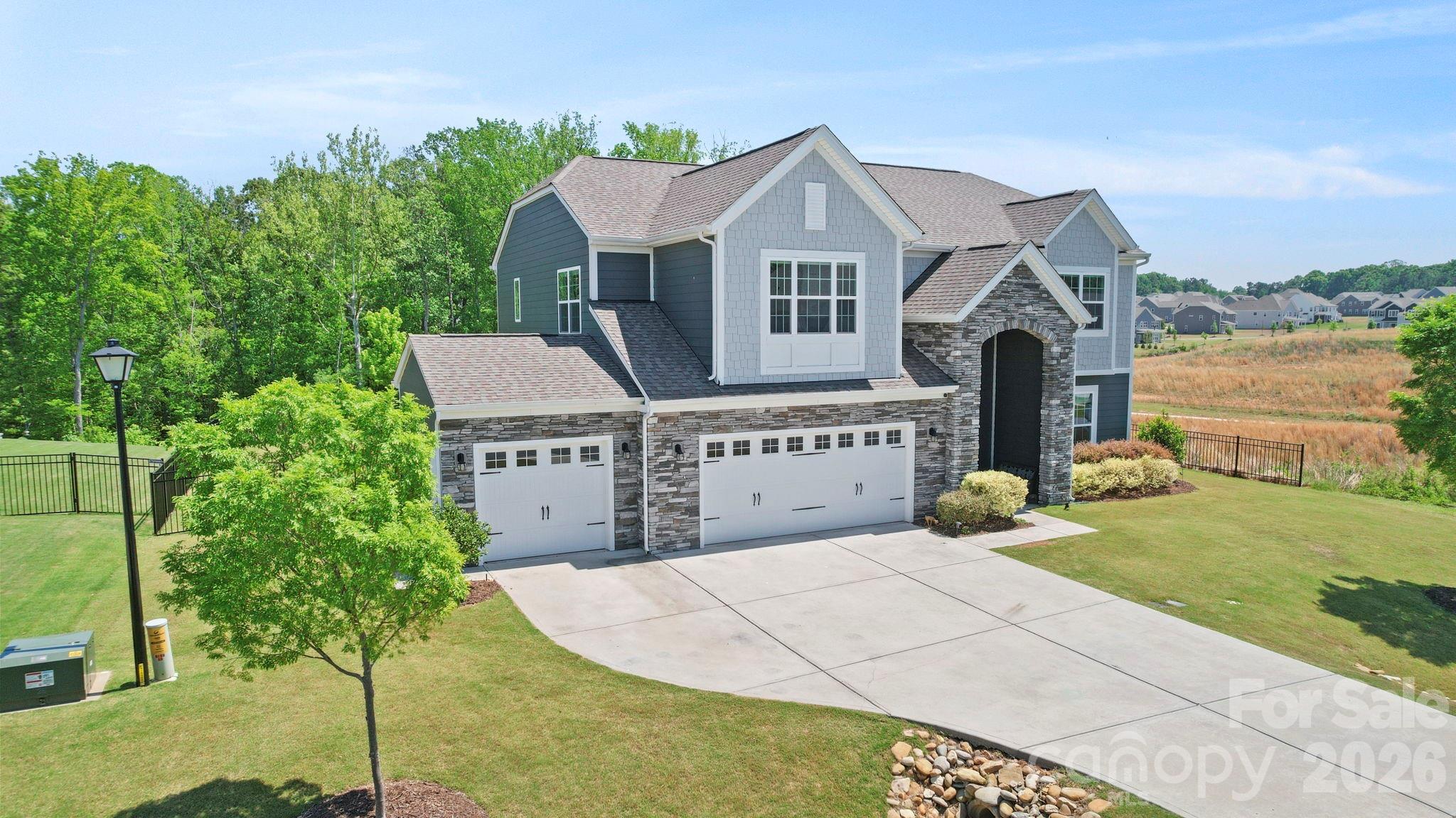 275 Bouchard Drive
