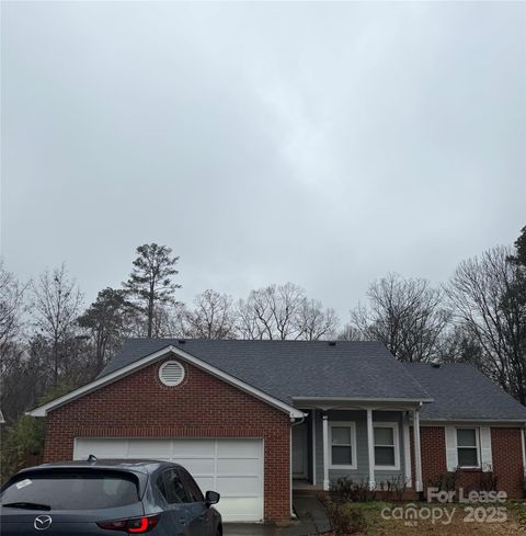 Photo of 9520 Marshbrooke Road, Matthews, NC 28105 (MLS # 4325841)