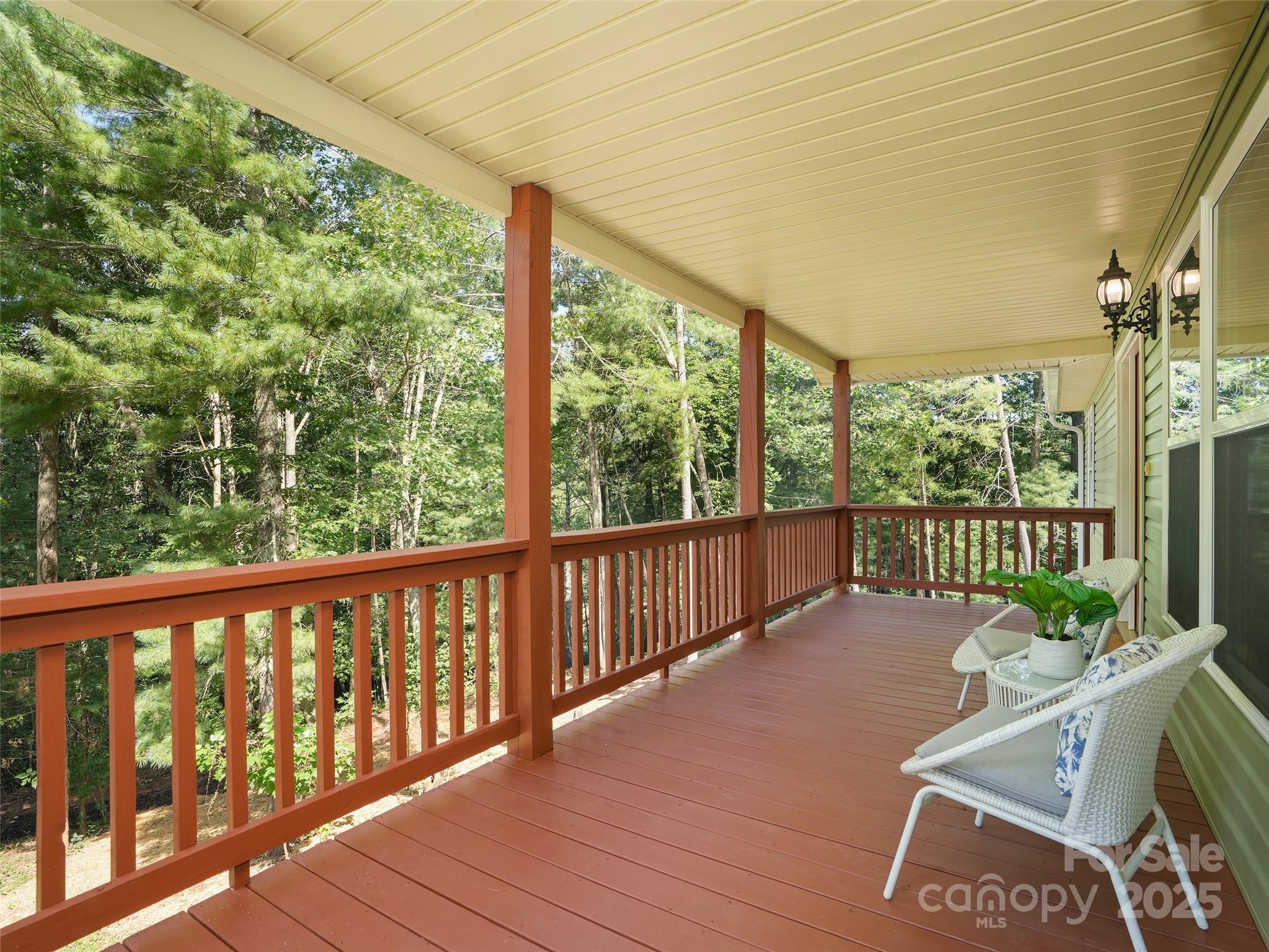 11 Tahchee Trail