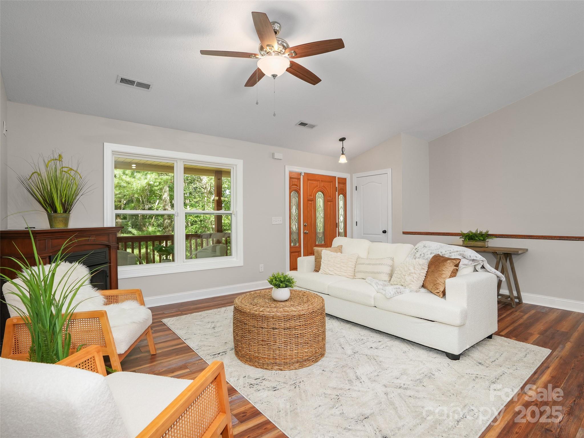 11 Tahchee Trail
