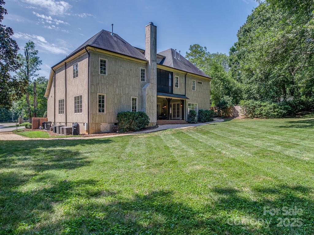 Jefferson Park - Residential