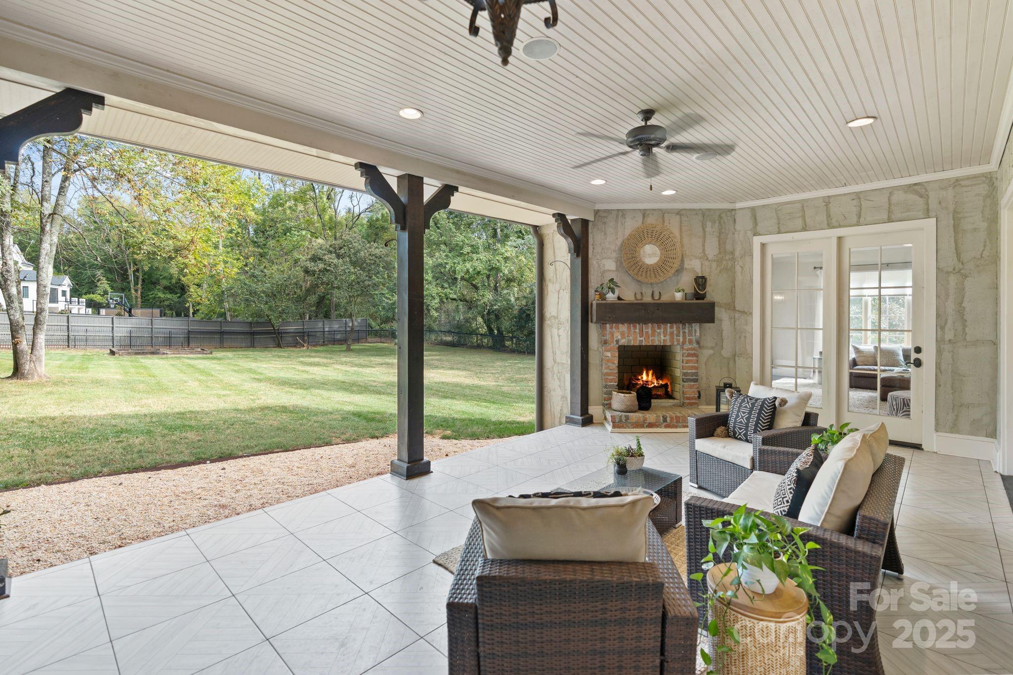 Jefferson Park - Residential