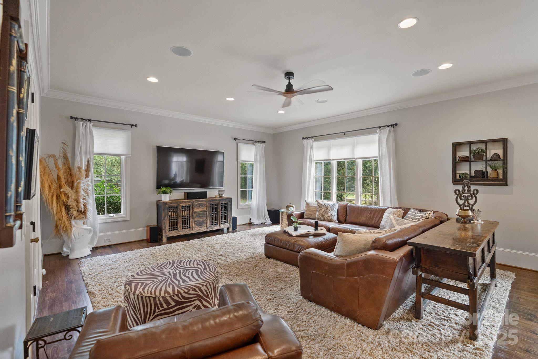 Jefferson Park - Residential