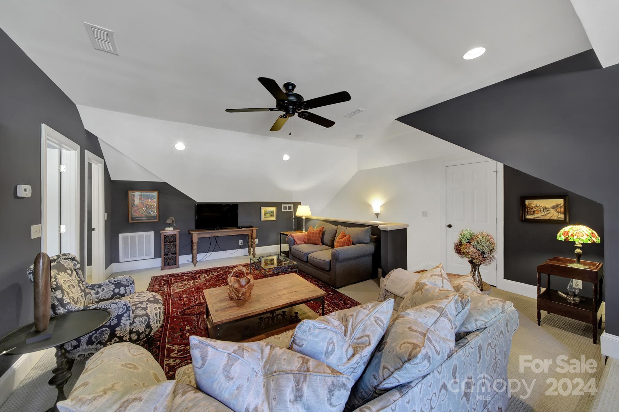 Quail View - Residential