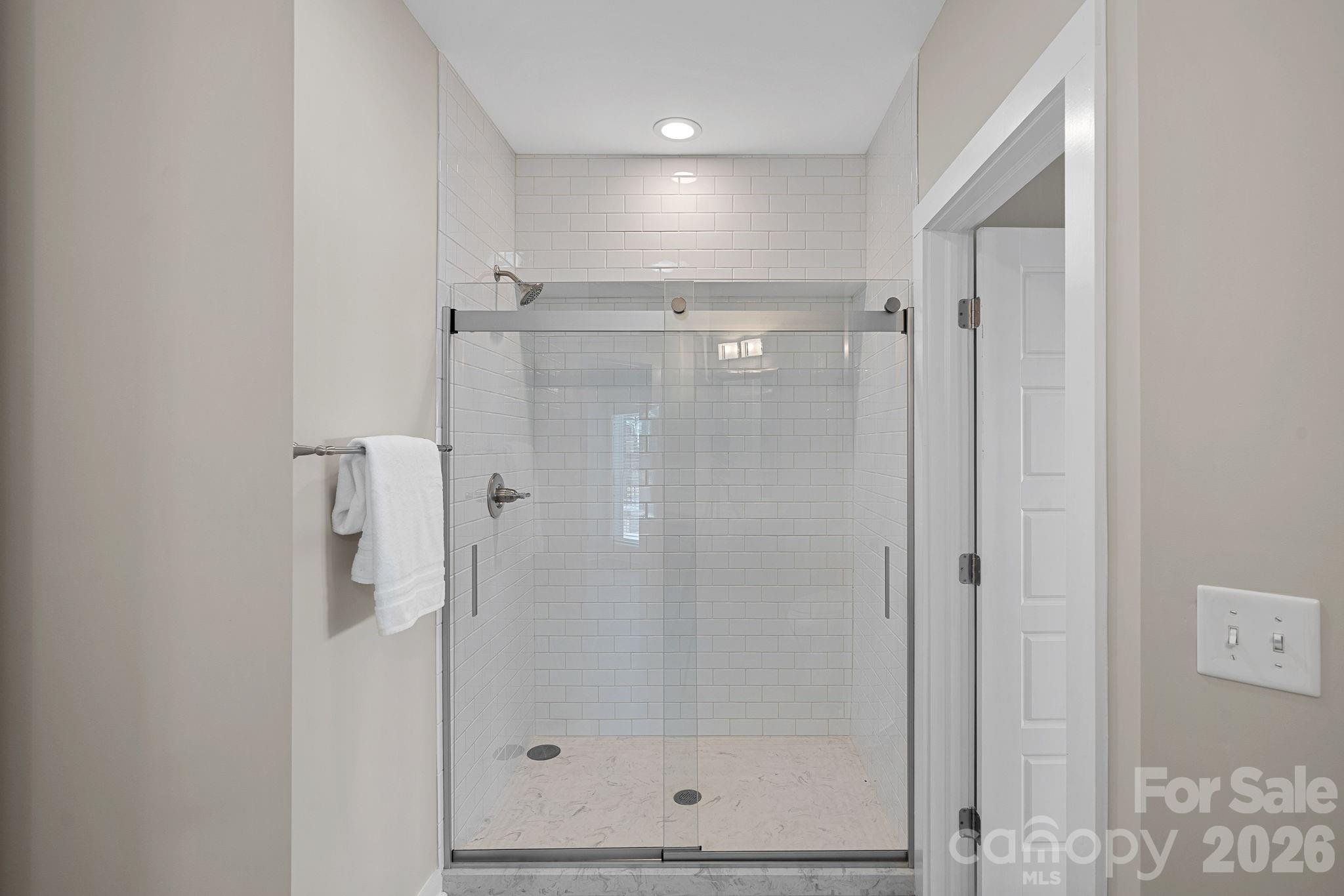 Island Forest - Residential