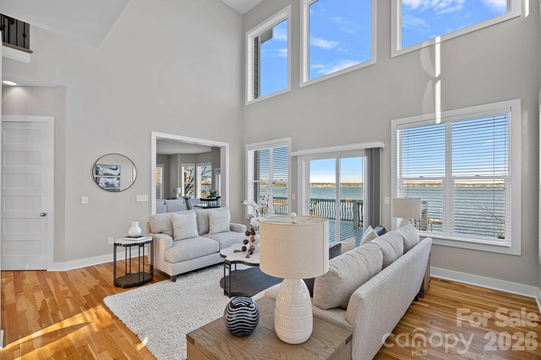 Island Forest - Residential