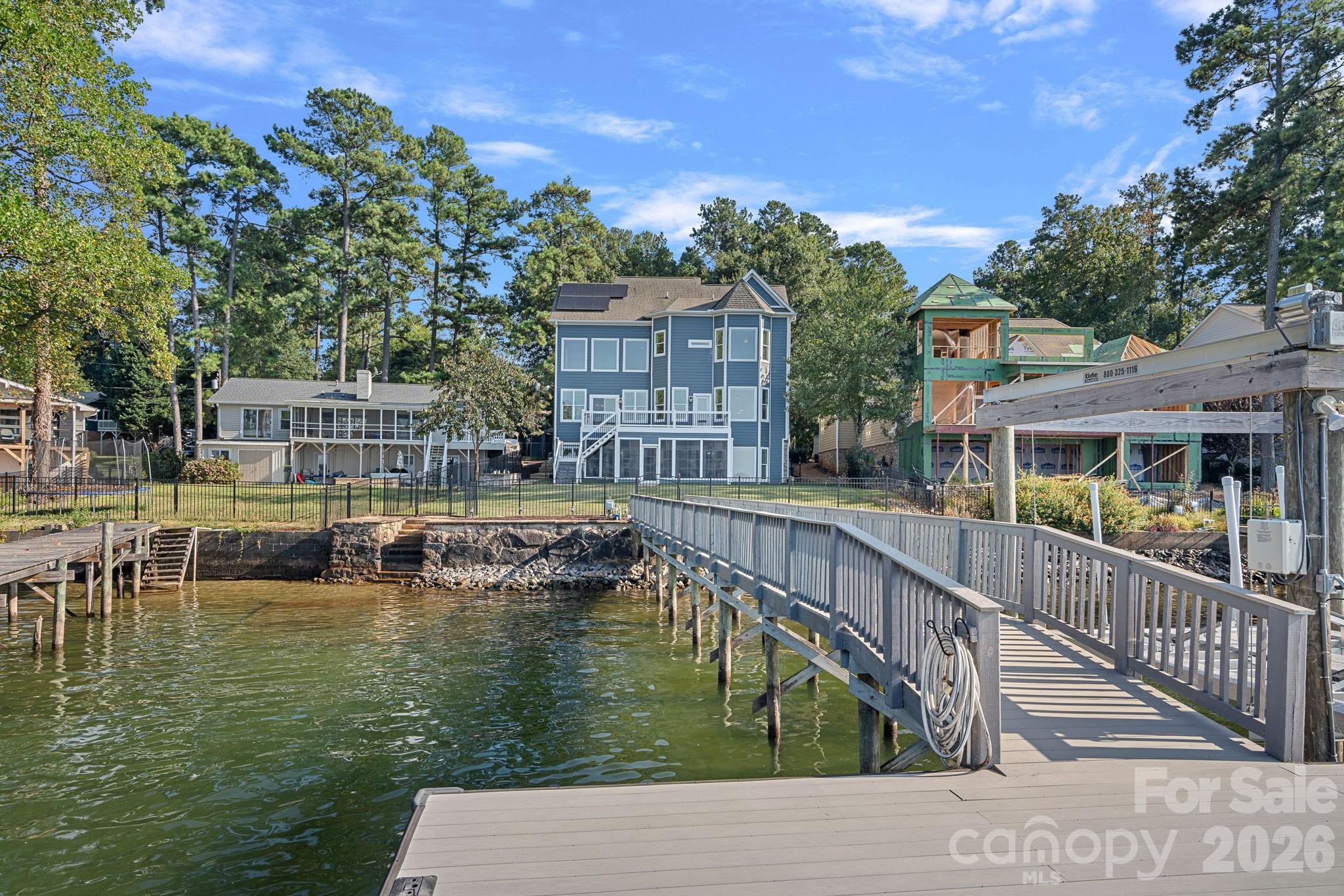 Island Forest - Residential