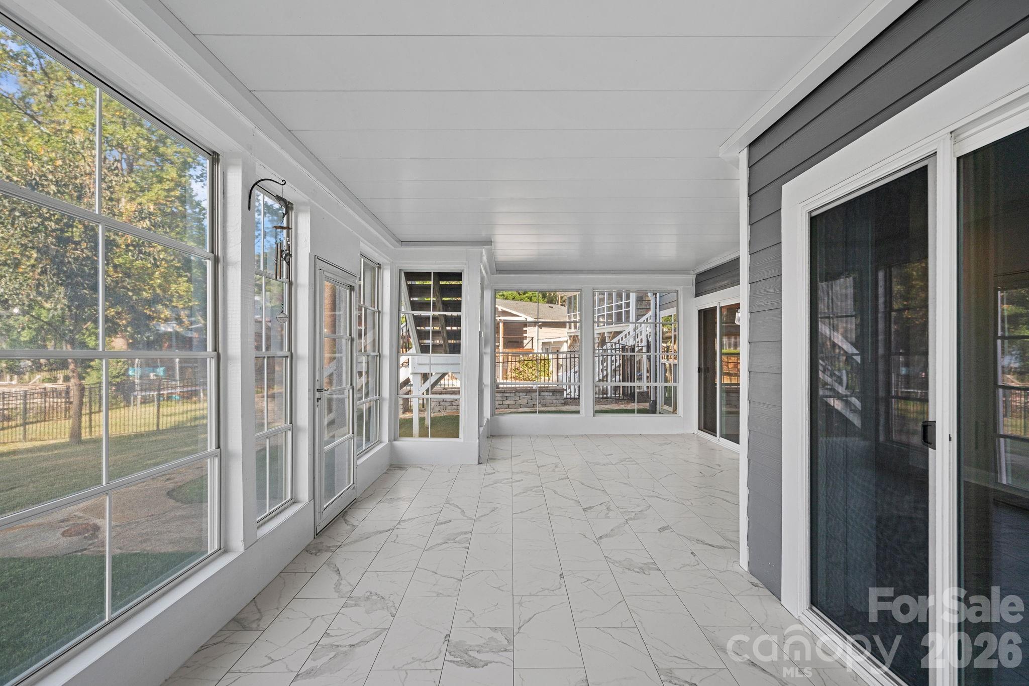 Island Forest - Residential