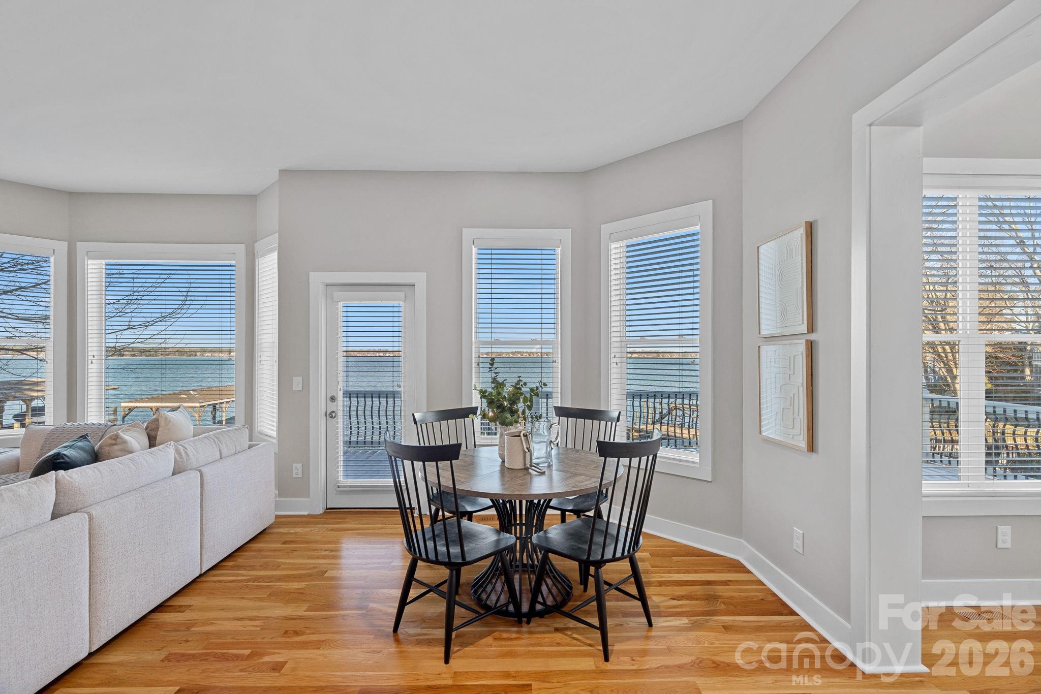 Island Forest - Residential