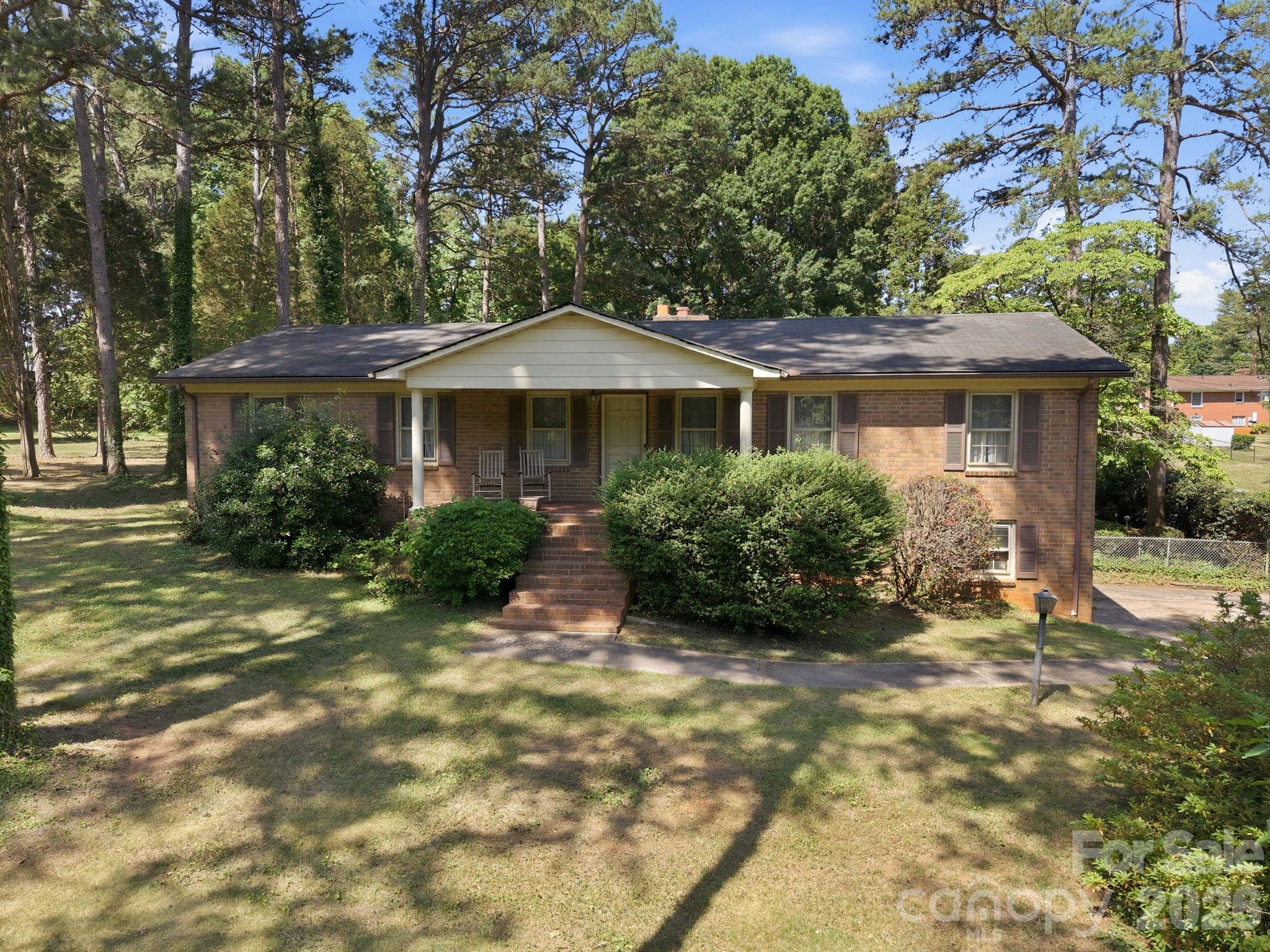 1001 Faith Road