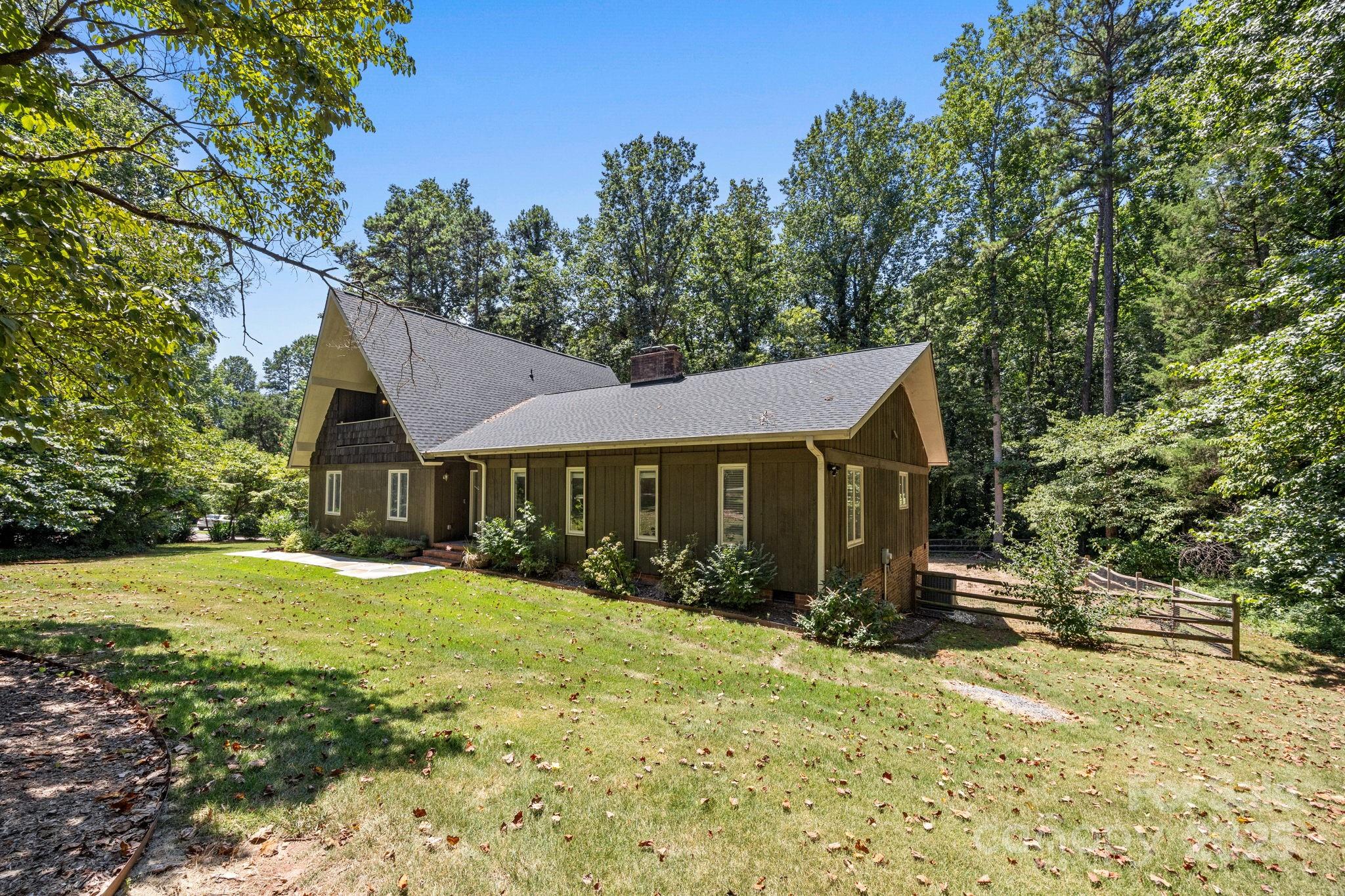 501 Fairway Drive