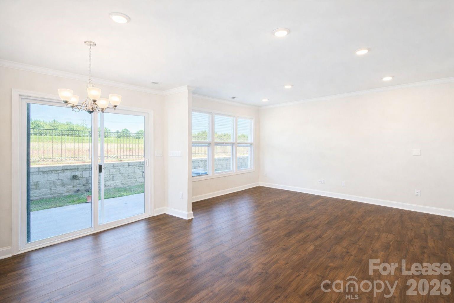 1260 Scarlet Firethorne Avenue