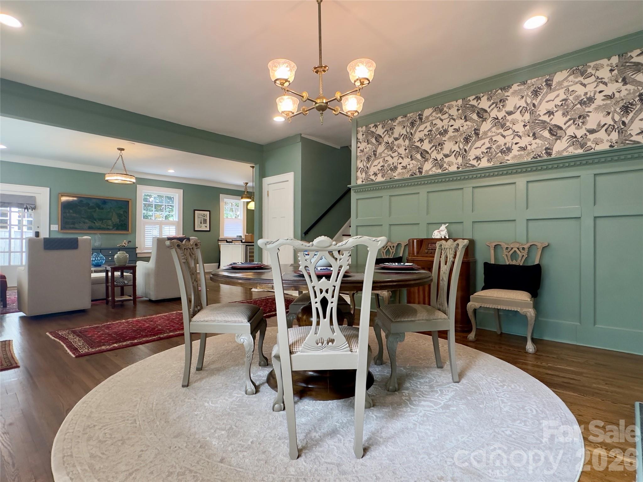 2021 Dilworth Road W