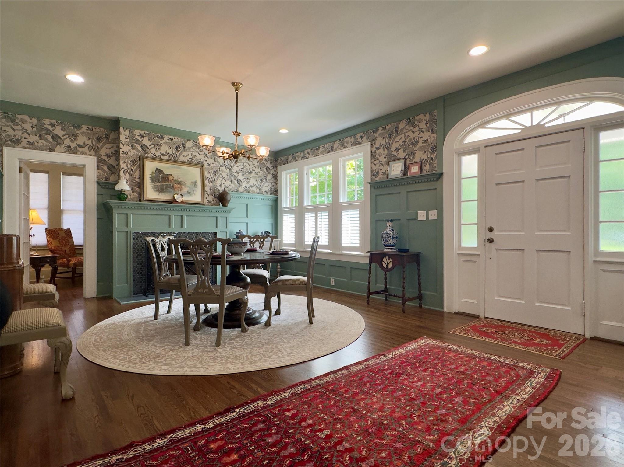 2021 Dilworth Road W