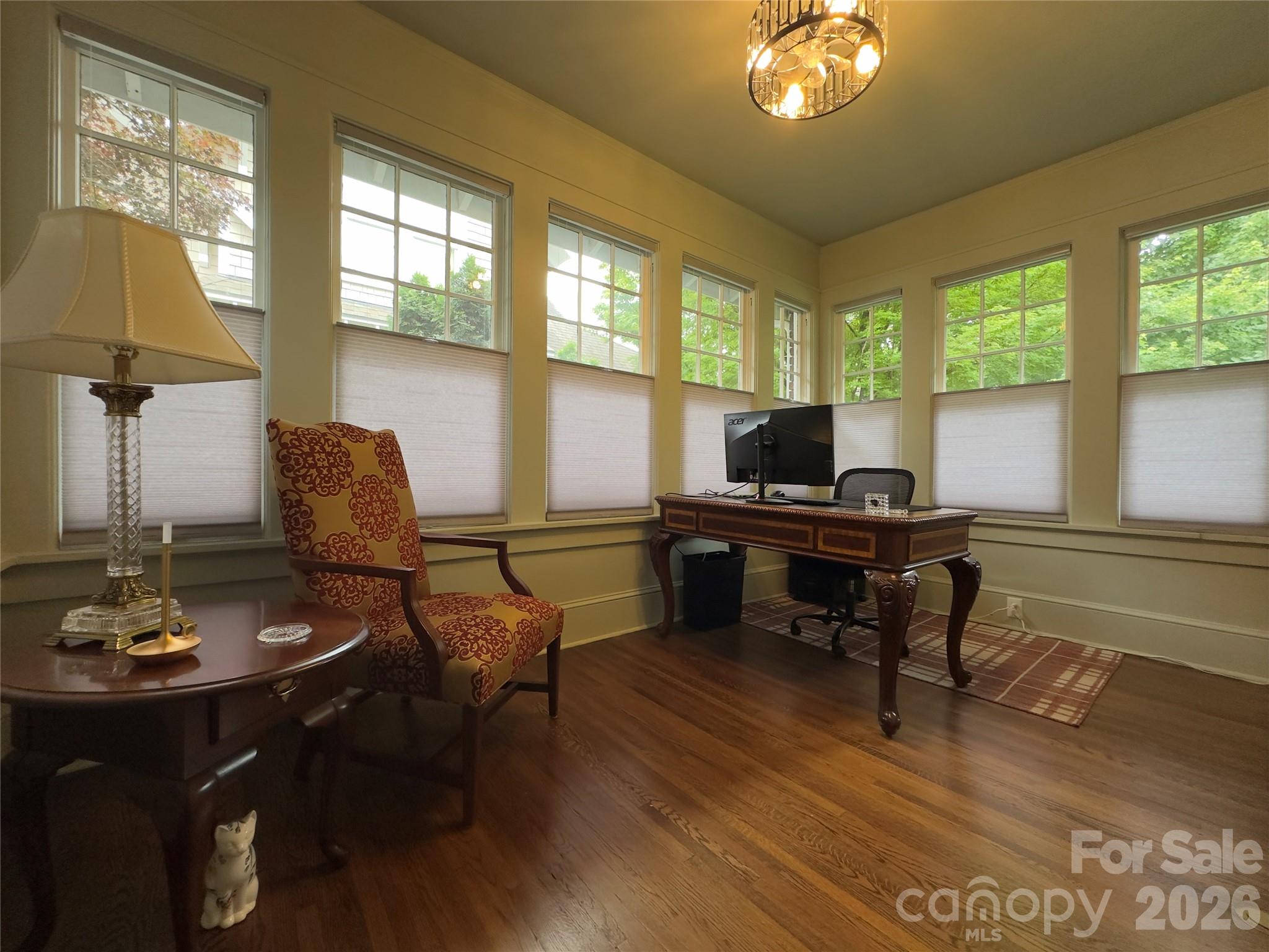 2021 Dilworth Road W