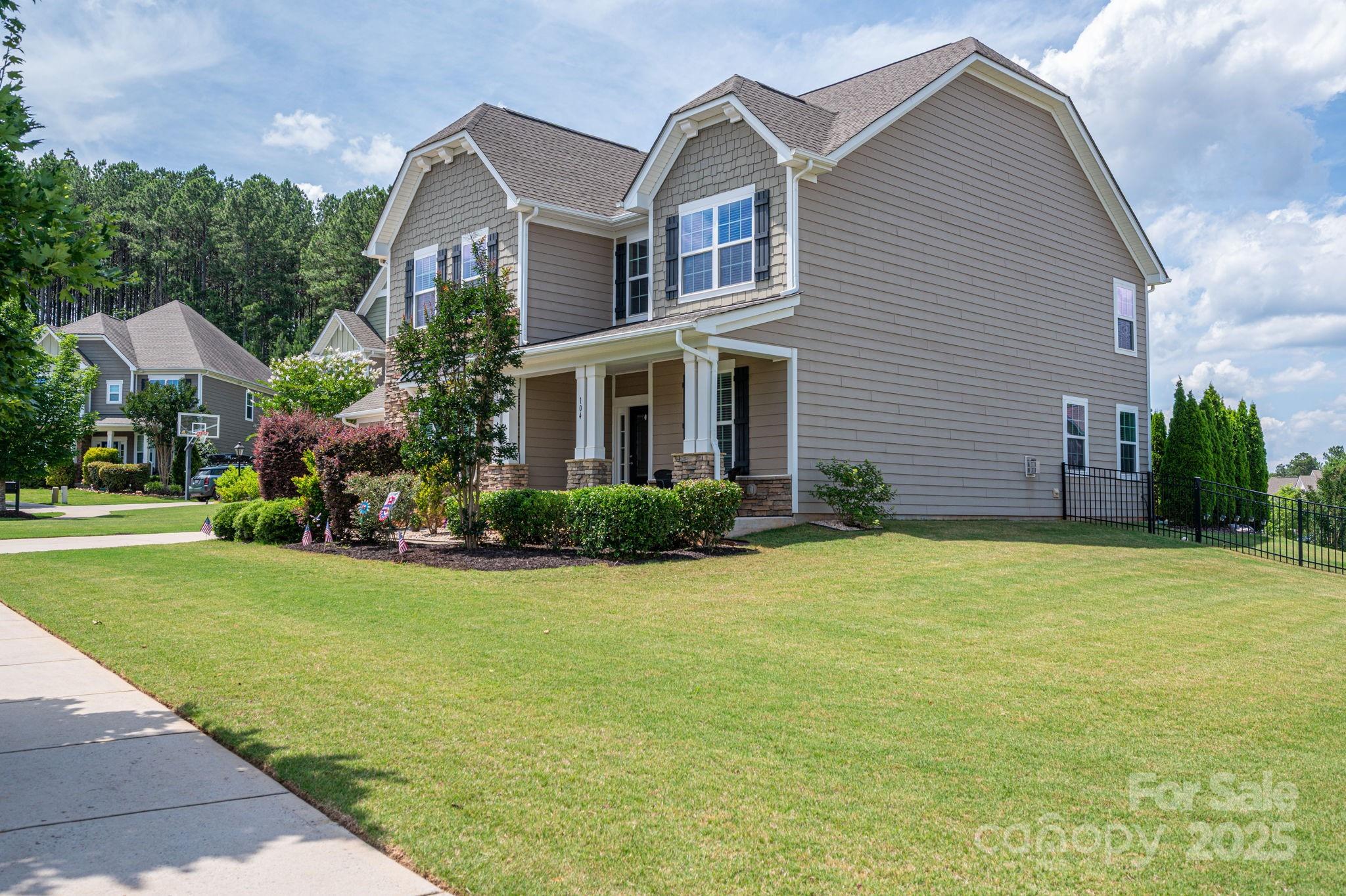 104 Wingstem Court