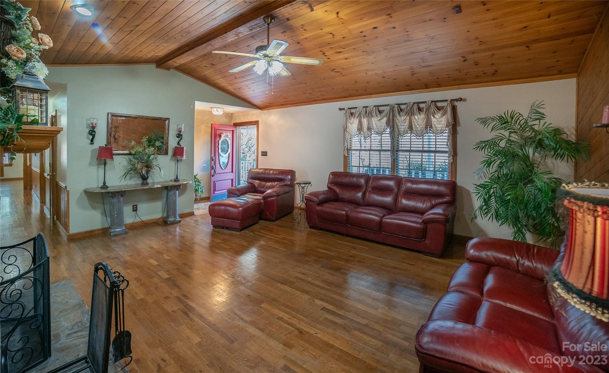 Country Retreat - Residential