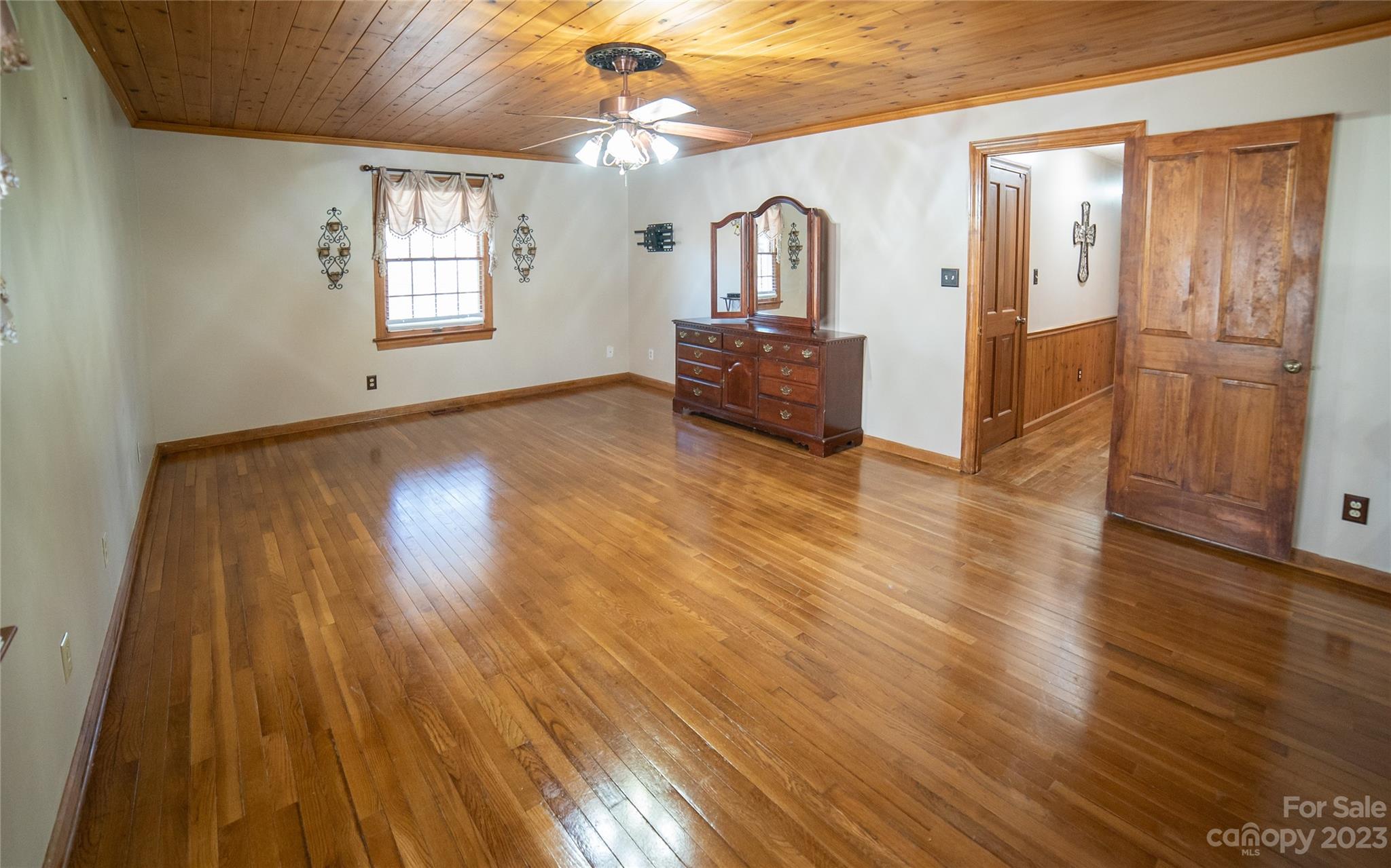 Country Retreat - Residential