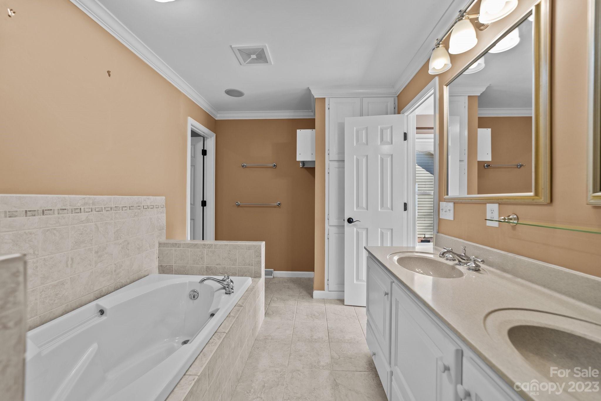 Corbin Hills - Residential