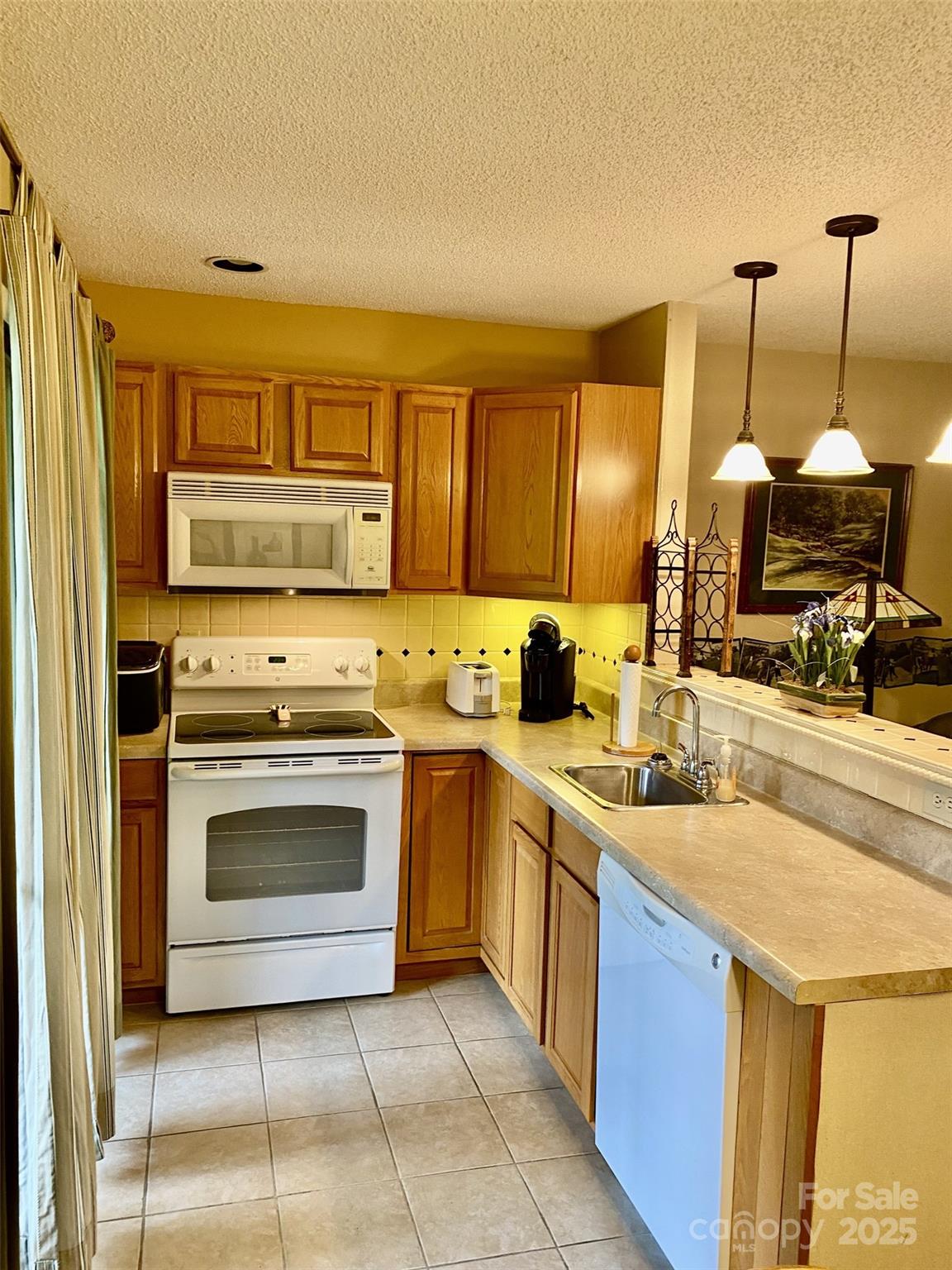 160 Whitney Boulevard 55