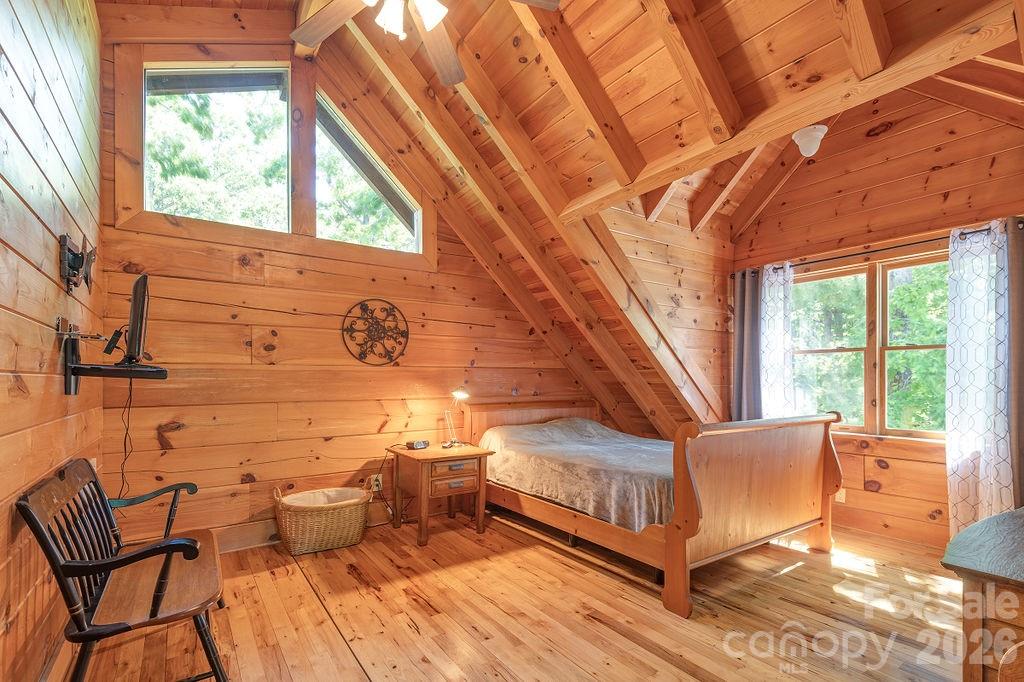 Cane Creek Mountain - Residential