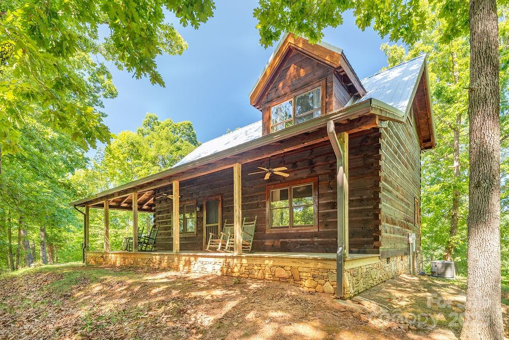 Cane Creek Mountain - Residential