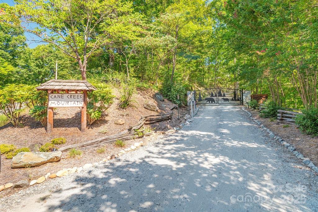 Cane Creek Mountain - Residential