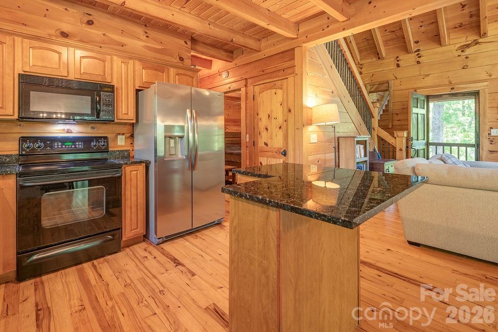 Cane Creek Mountain - Residential