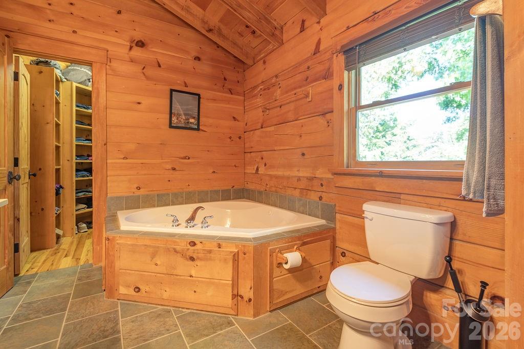 Cane Creek Mountain - Residential