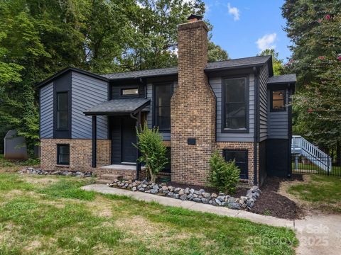 Photo of 3109 Winding Trail, Matthews, NC 28105 (MLS # 4296860)