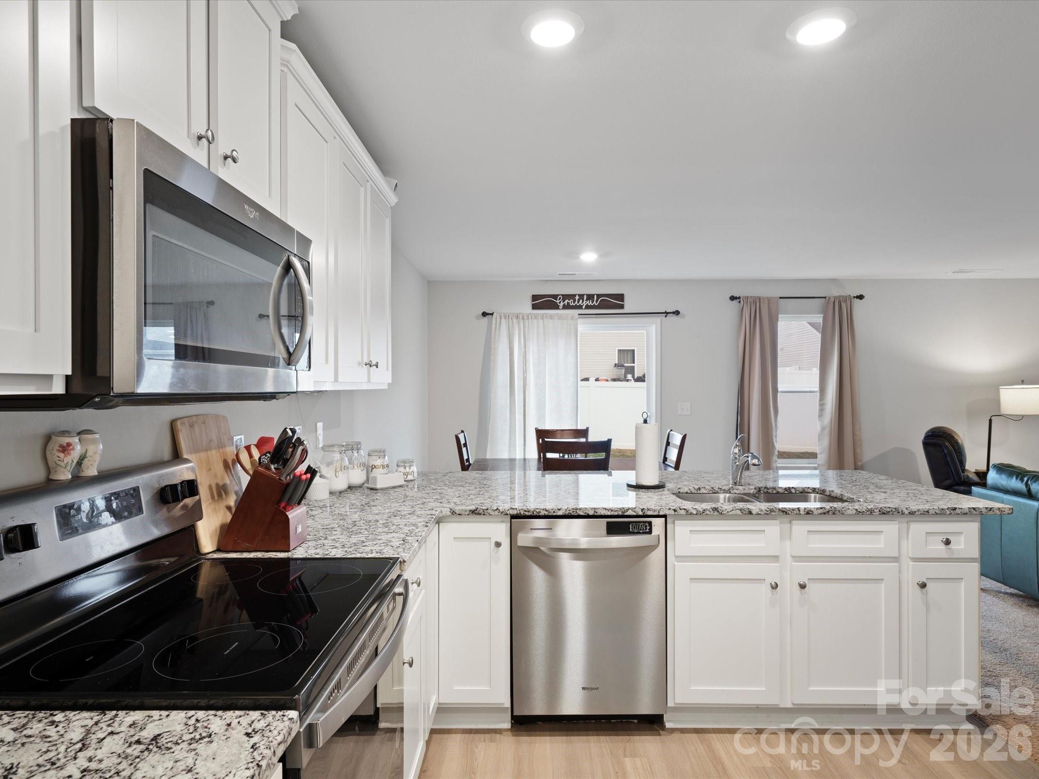 Knights Bridge - Residential