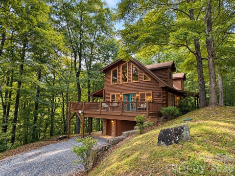 Photo of 30 Baguette Boulevard, Waynesville, NC 28785 (MLS # 4427125)