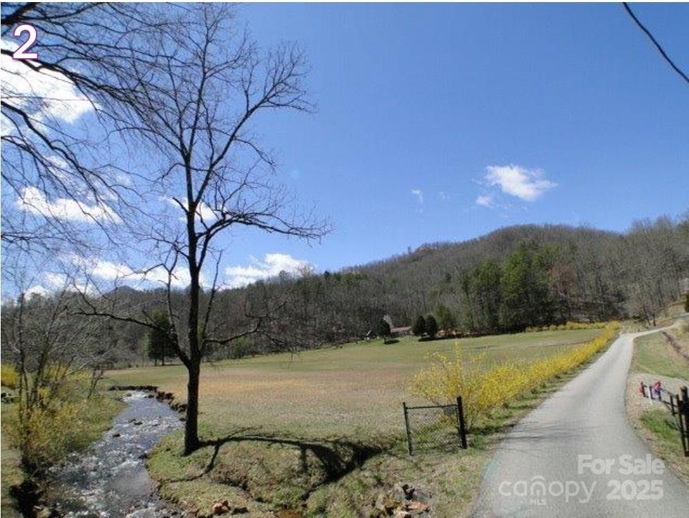 00 Crestline Drive