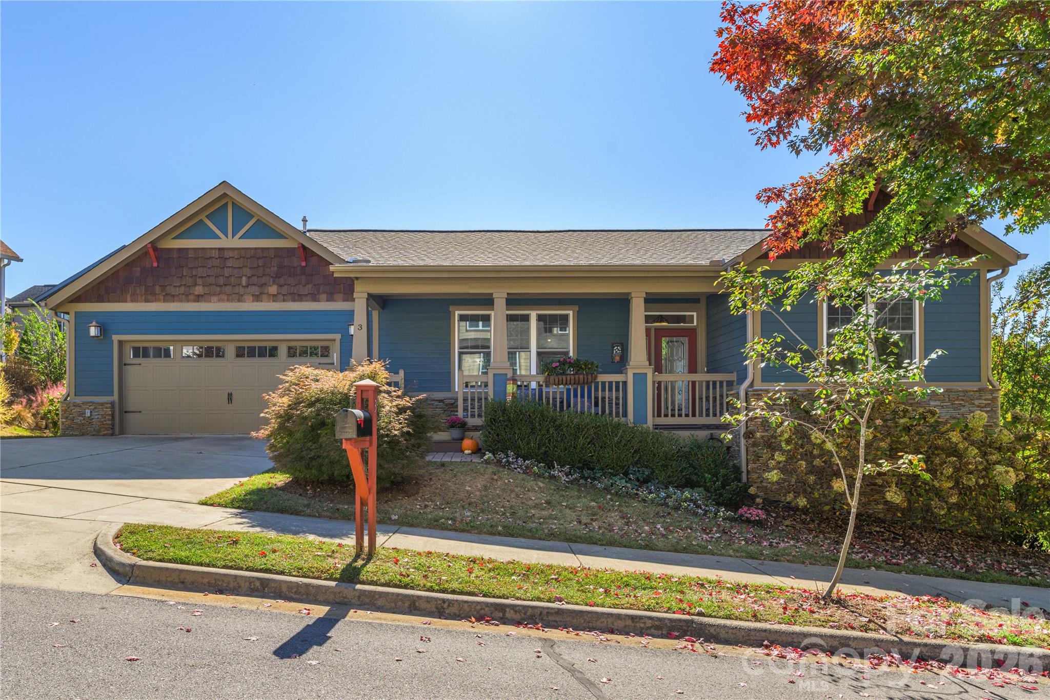 3 Bungalow Way