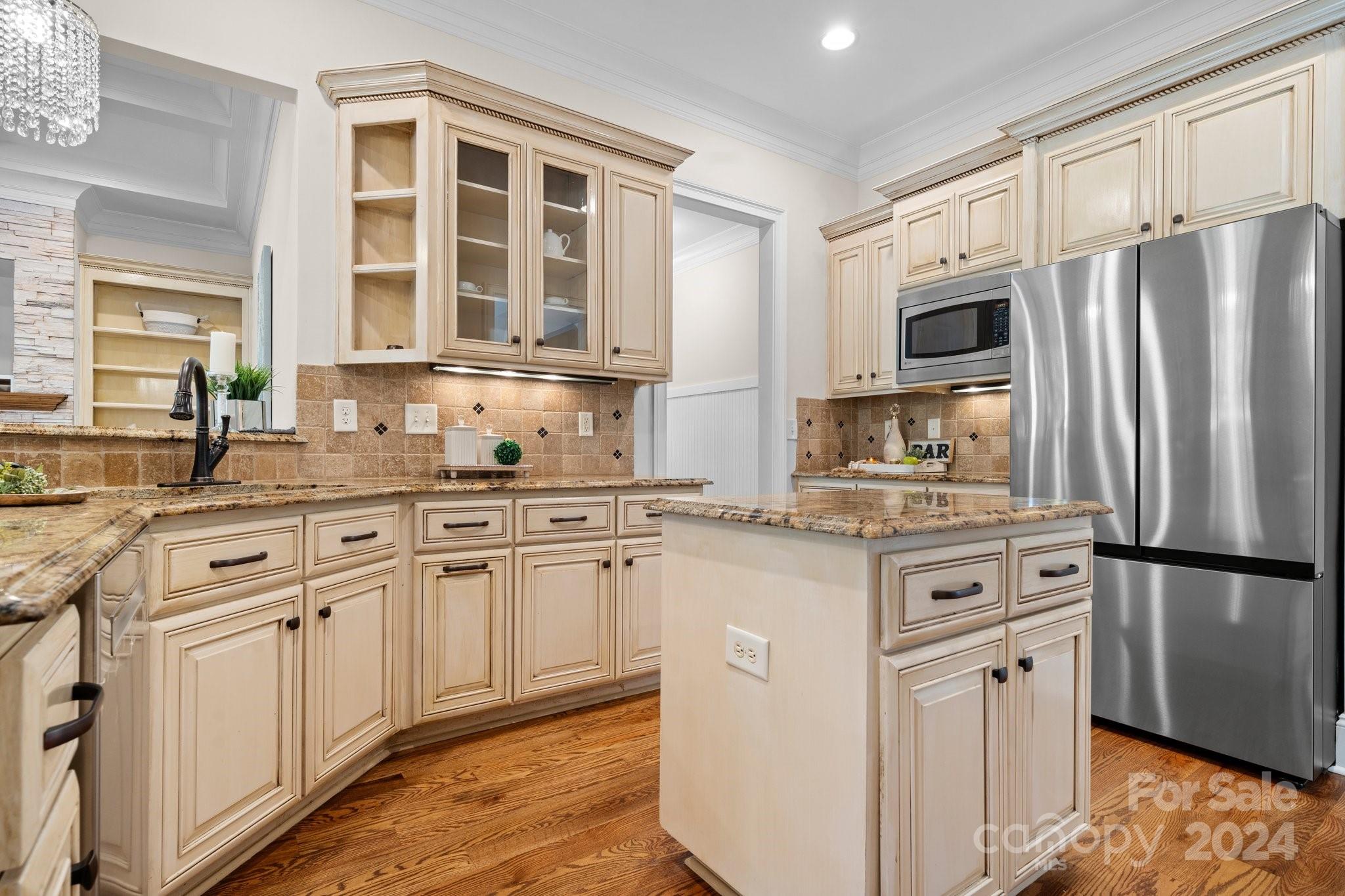 Pebble Bay - Residential