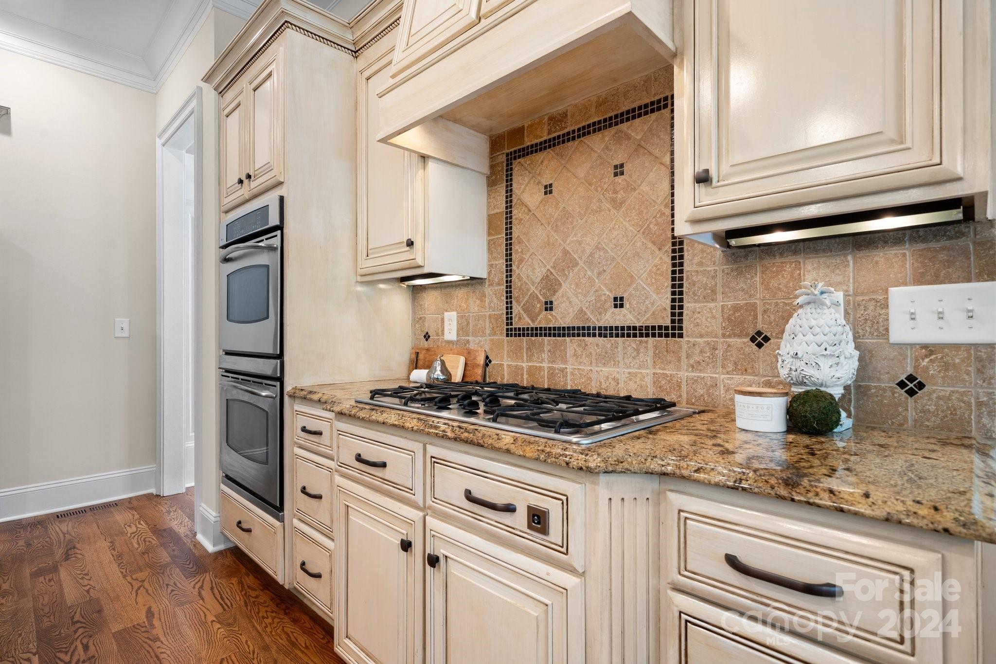 Pebble Bay - Residential