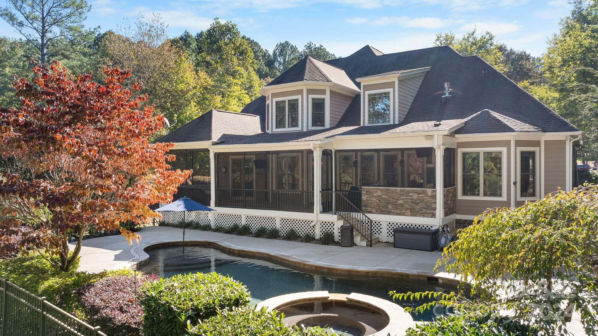 Pebble Bay - Residential