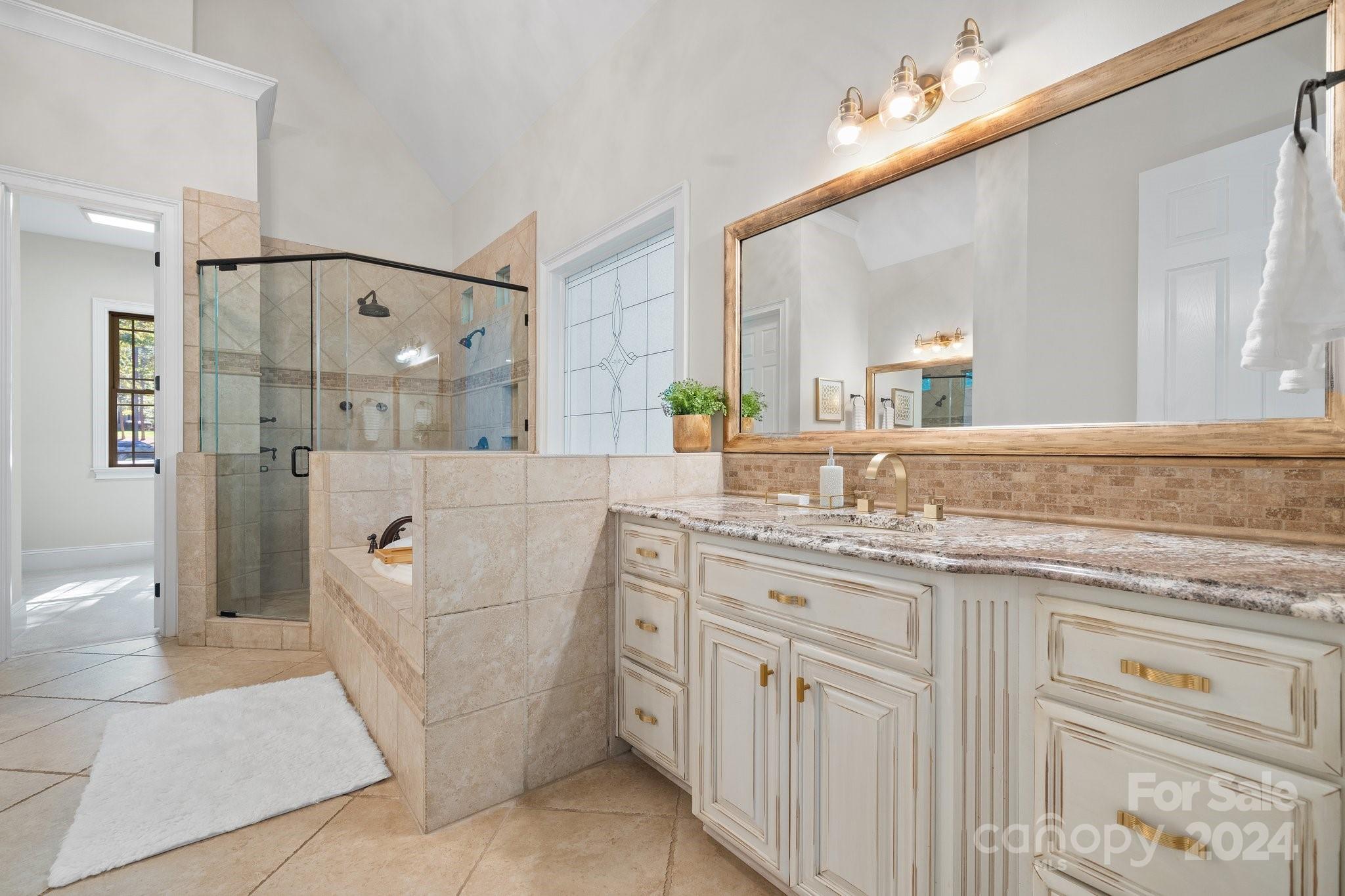 Pebble Bay - Residential