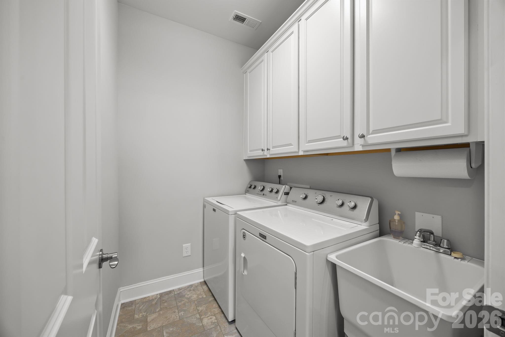 The Courtyards on Lake Norman - Residential