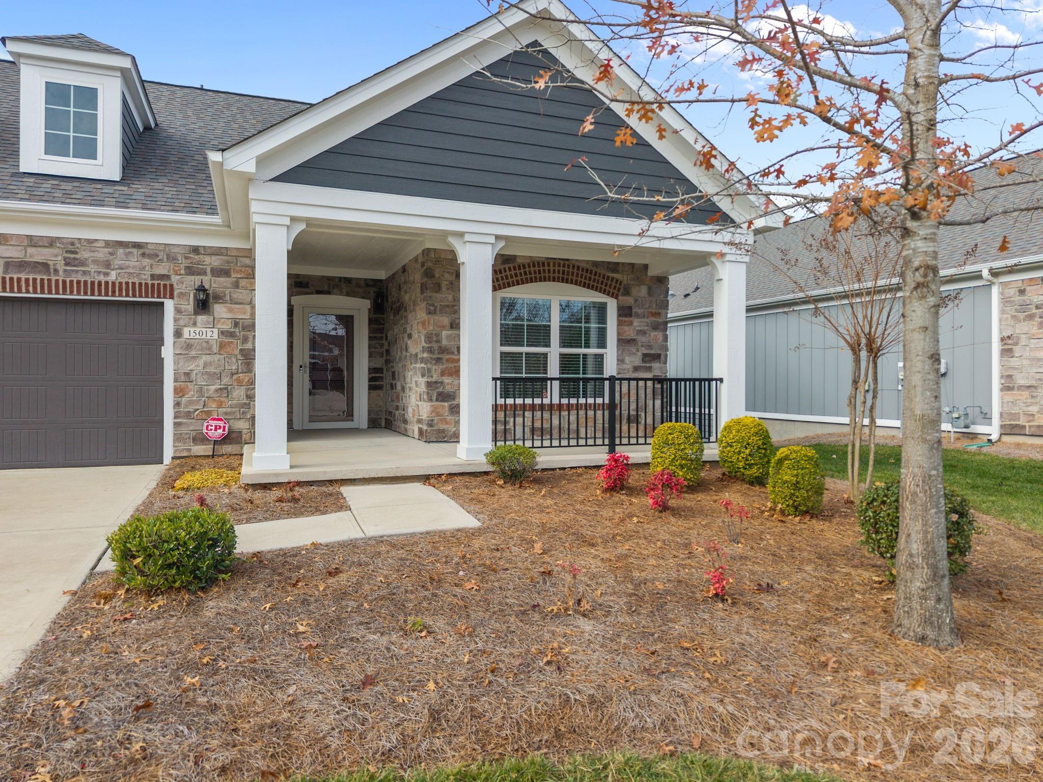 The Courtyards on Lake Norman - Residential