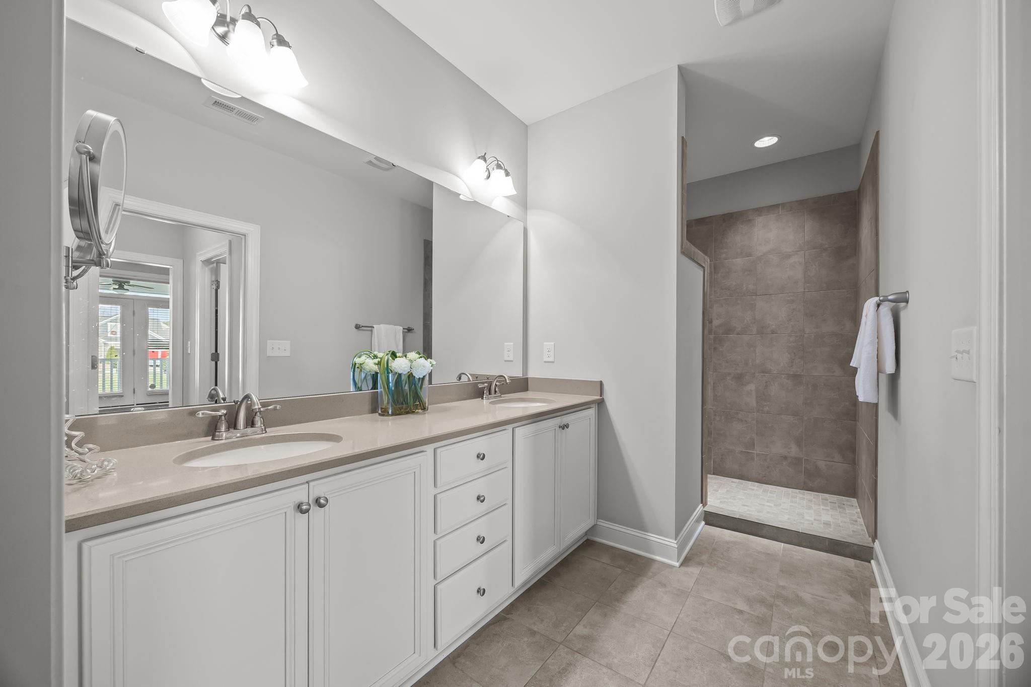 The Courtyards on Lake Norman - Residential