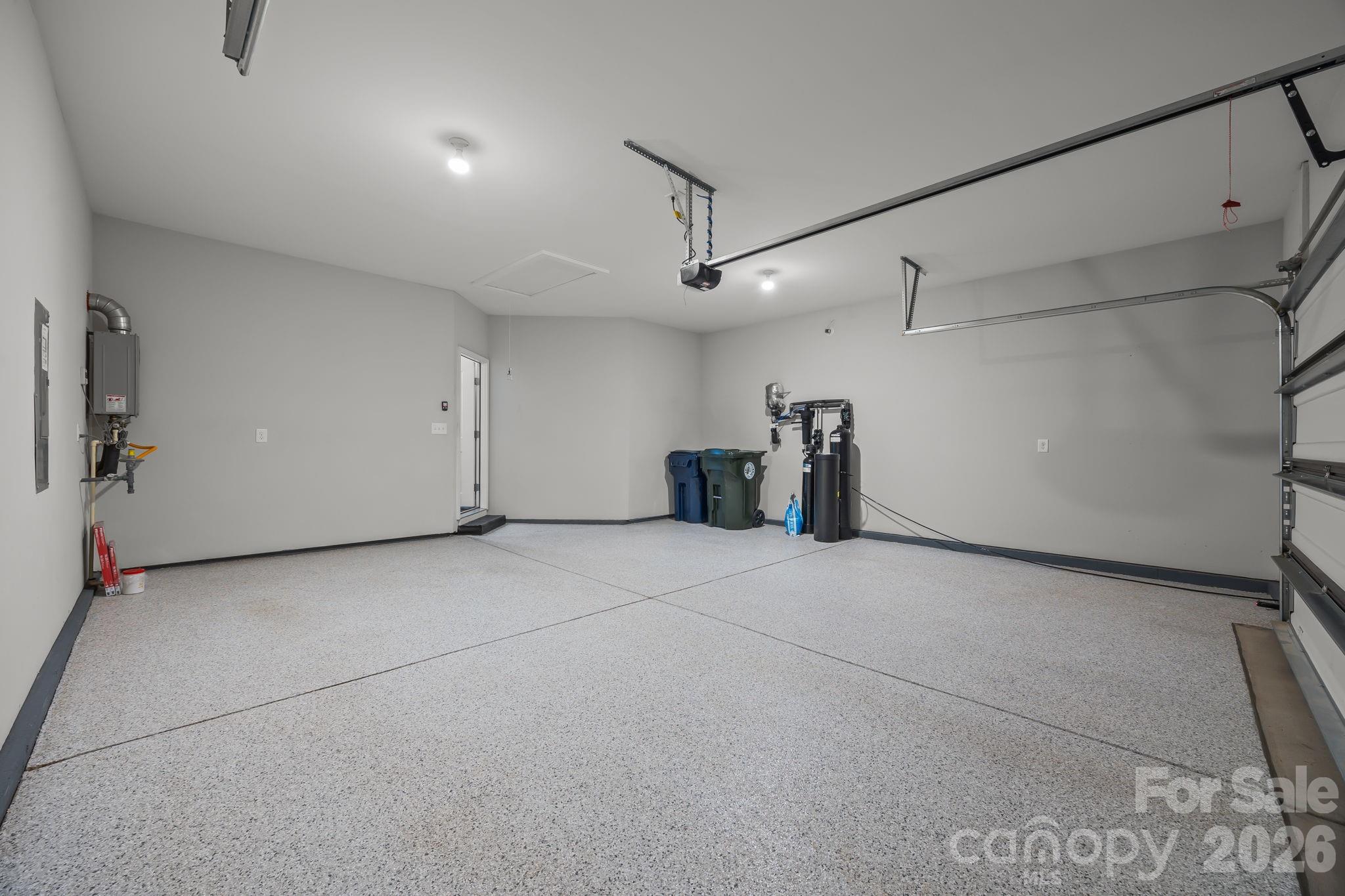 The Courtyards on Lake Norman - Residential