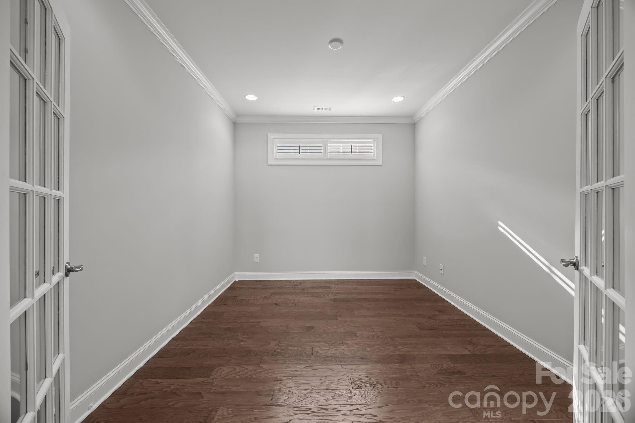 The Courtyards on Lake Norman - Residential