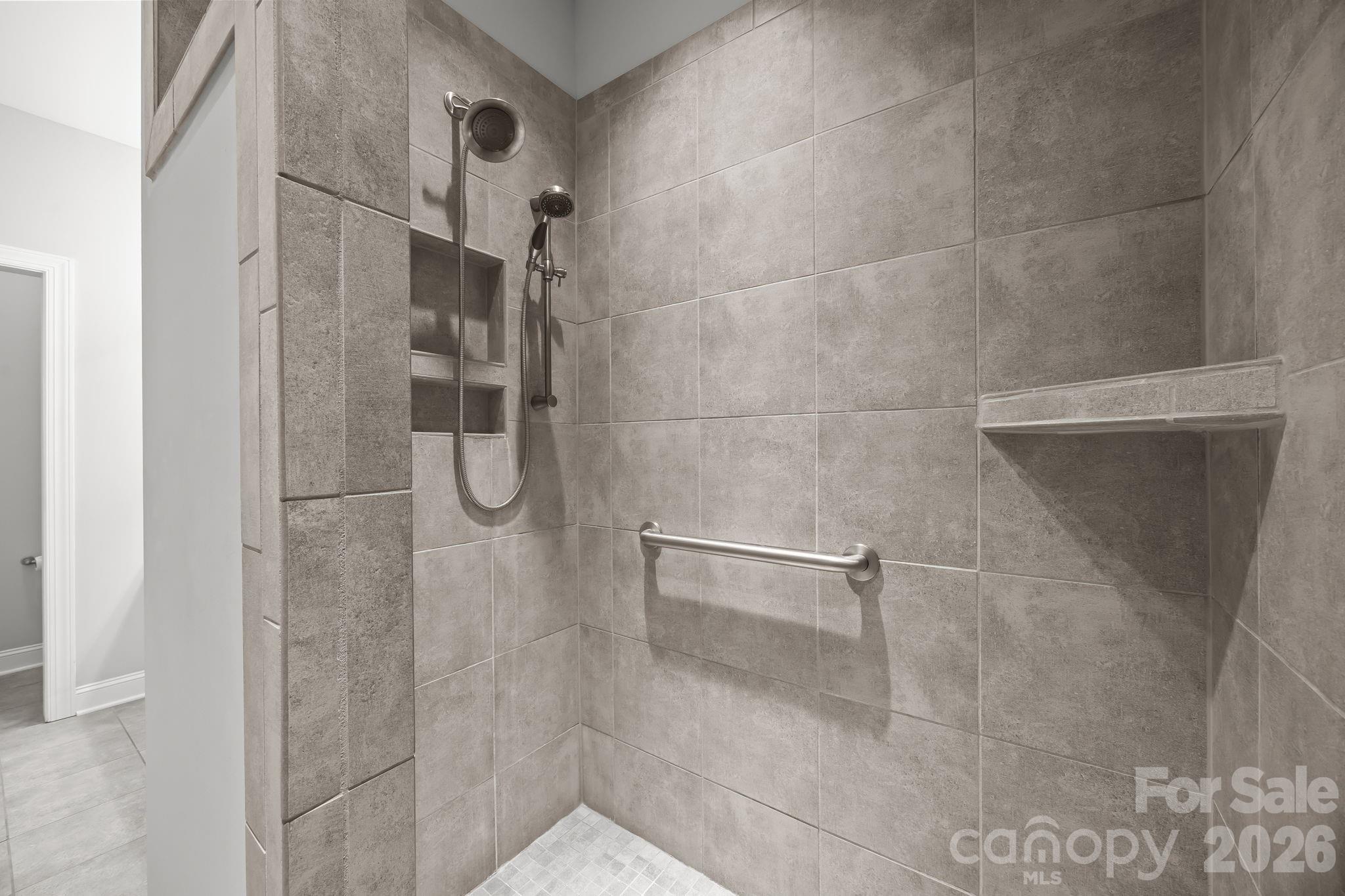 The Courtyards on Lake Norman - Residential