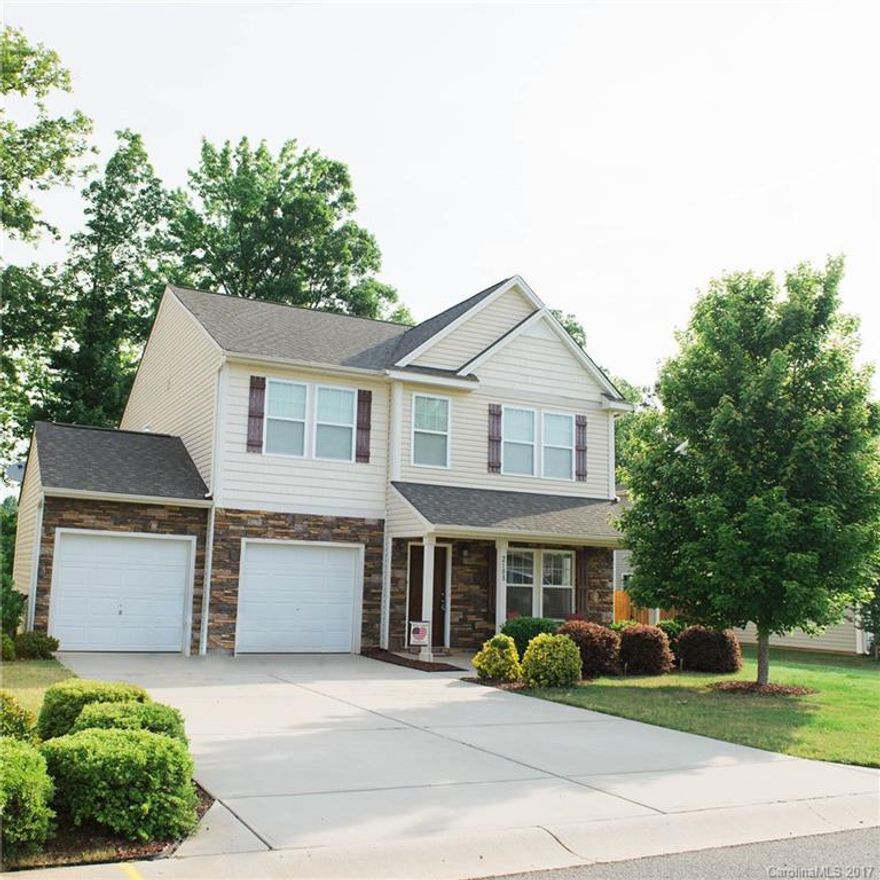 Stunning home with the perfect floor plan. Beautiful kitchen with granite counter tops, 42" cabinets, tile backsplash and stainless steel appliances. Wood floors in the kitchen and dining room. Newer carpet and fresh neutral paint throughout. Large master suite with walk-in closet. The master bath has separate shower and bathtub, double sinks with granite counter tops. You will enjoy the tranquil view of the pond from your back yard.